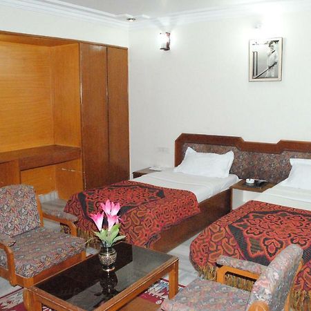 Geetco Hotel Jalor Екстер'єр фото