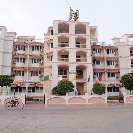 Geetco Hotel Jalor Екстер'єр фото