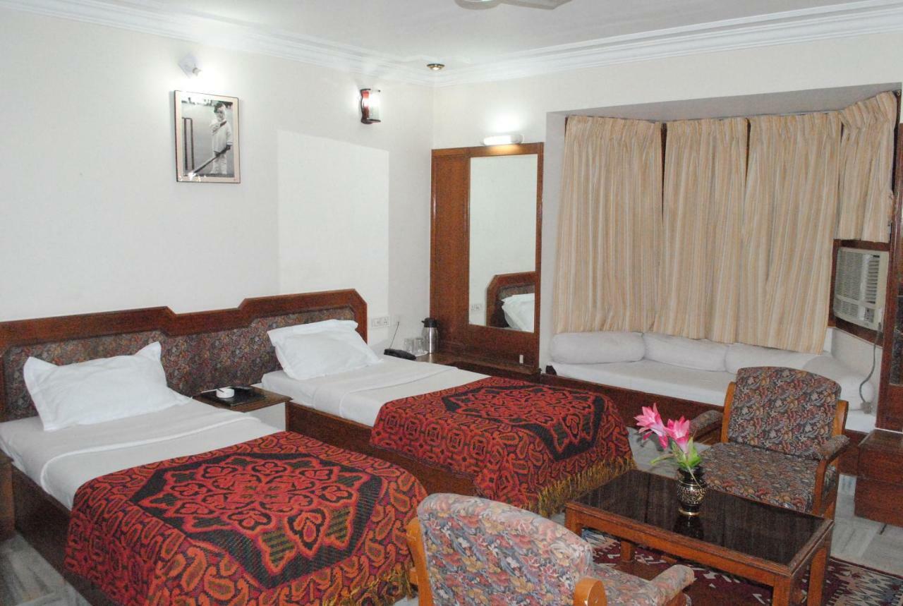 Geetco Hotel Jalor Екстер'єр фото