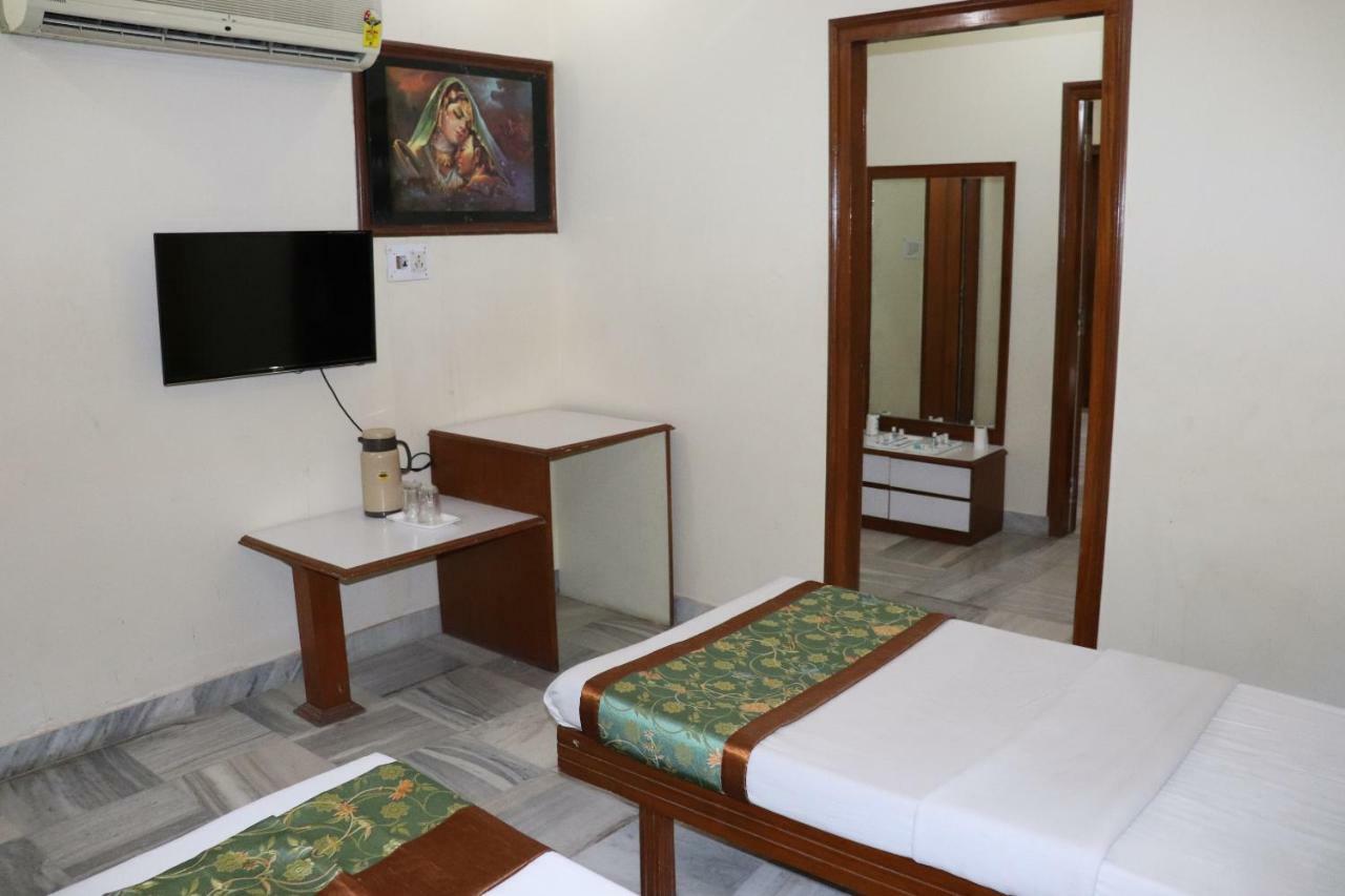 Geetco Hotel Jalor Екстер'єр фото